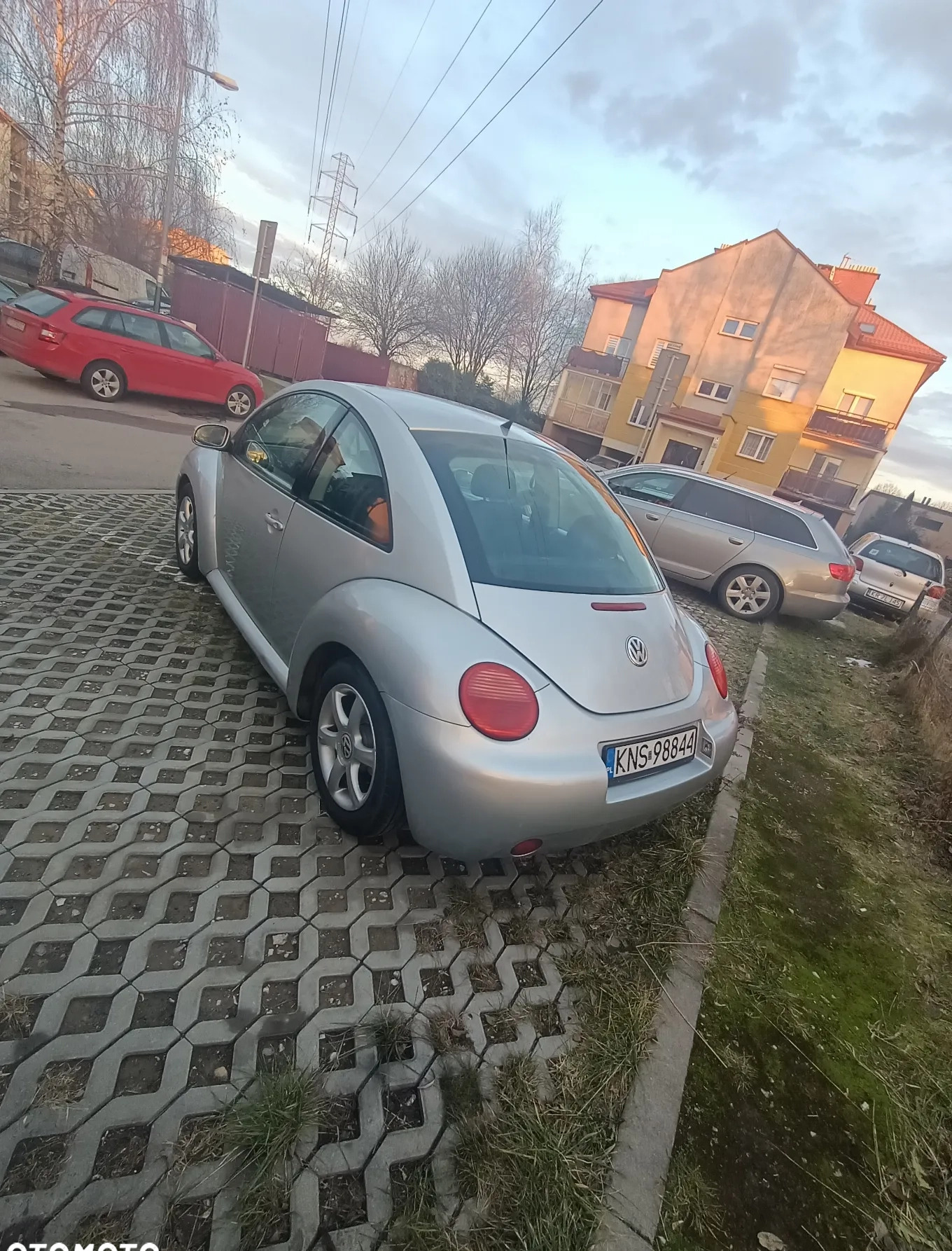 Volkswagen New Beetle cena 7900 przebieg: 286700, rok produkcji 2004 z Kraków małe 79